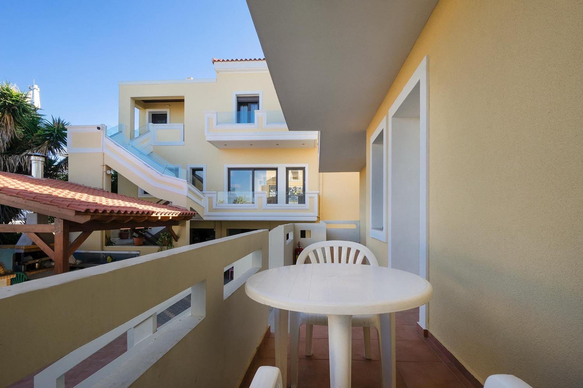 Aparthotel Georgina Agia Marina Exterior foto