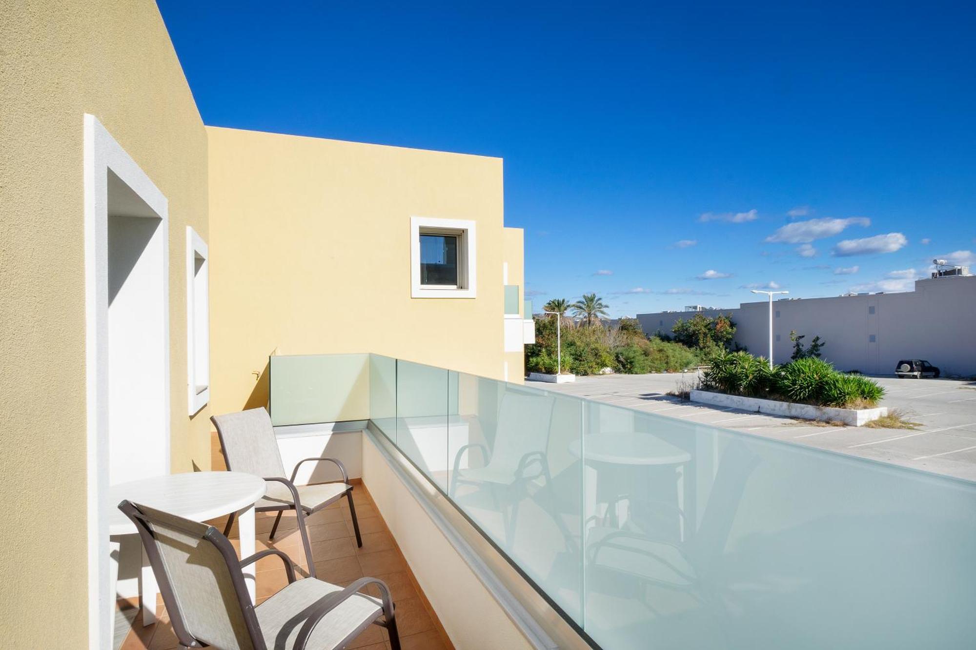 Aparthotel Georgina Agia Marina Exterior foto